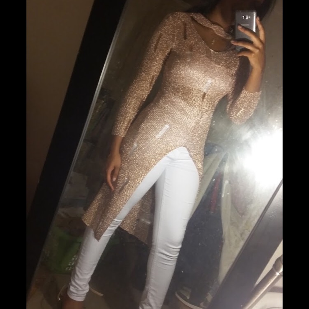 Rose gold Fashion Nova Top Overlay